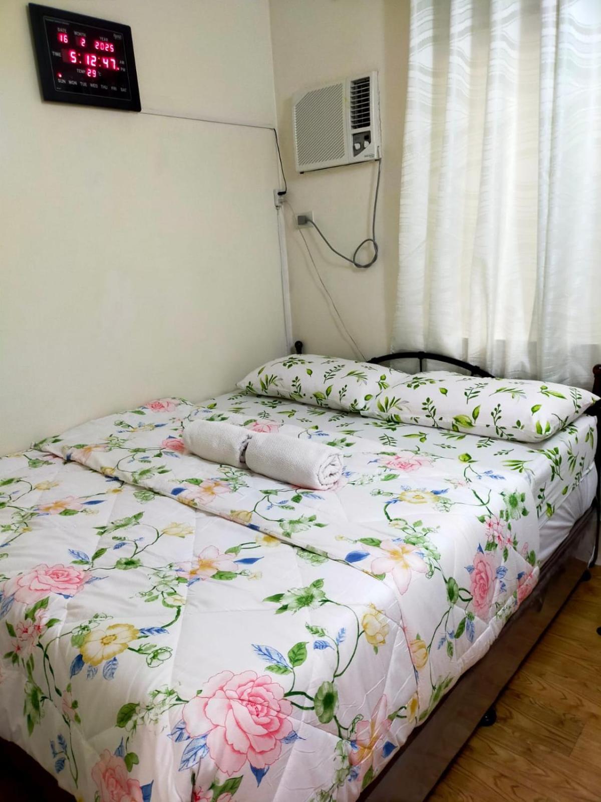 Two-Bedroom At San Remo Oasis Cebu Esterno foto
